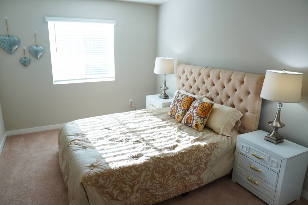 Photo of Bedroom in Everett