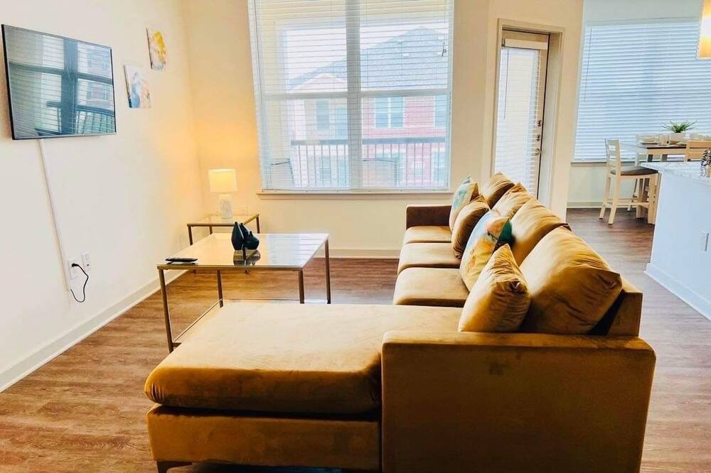 Photo of Livingroom in Missouri City