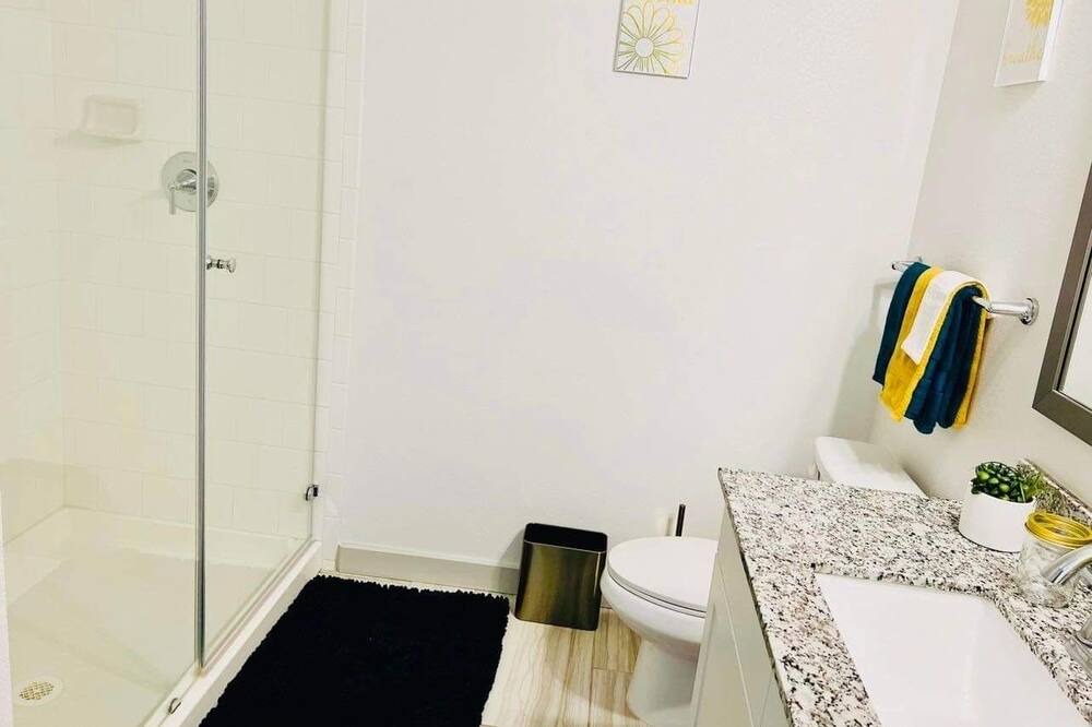 Photo of Bathroom in Missouri City