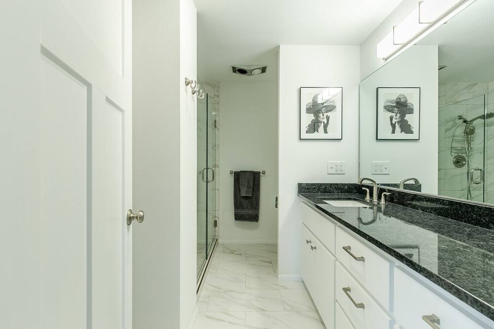 Photo of Bathroom in Friendly