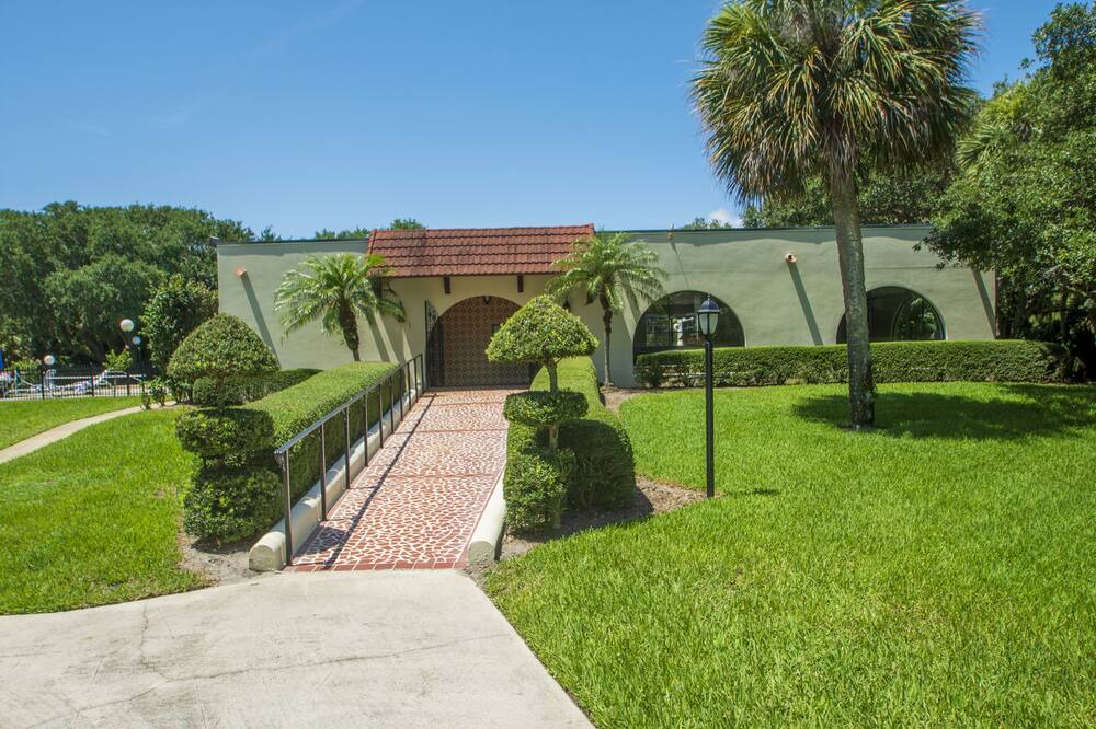 Photo of Others in Indian River Shores