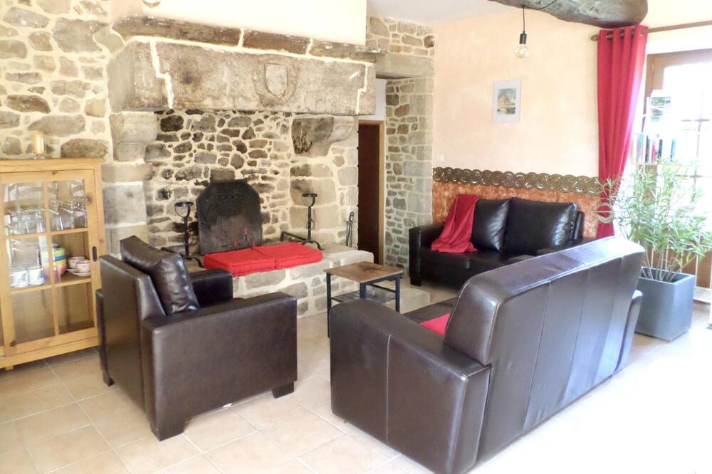 Photo of Livingroom in Pleven