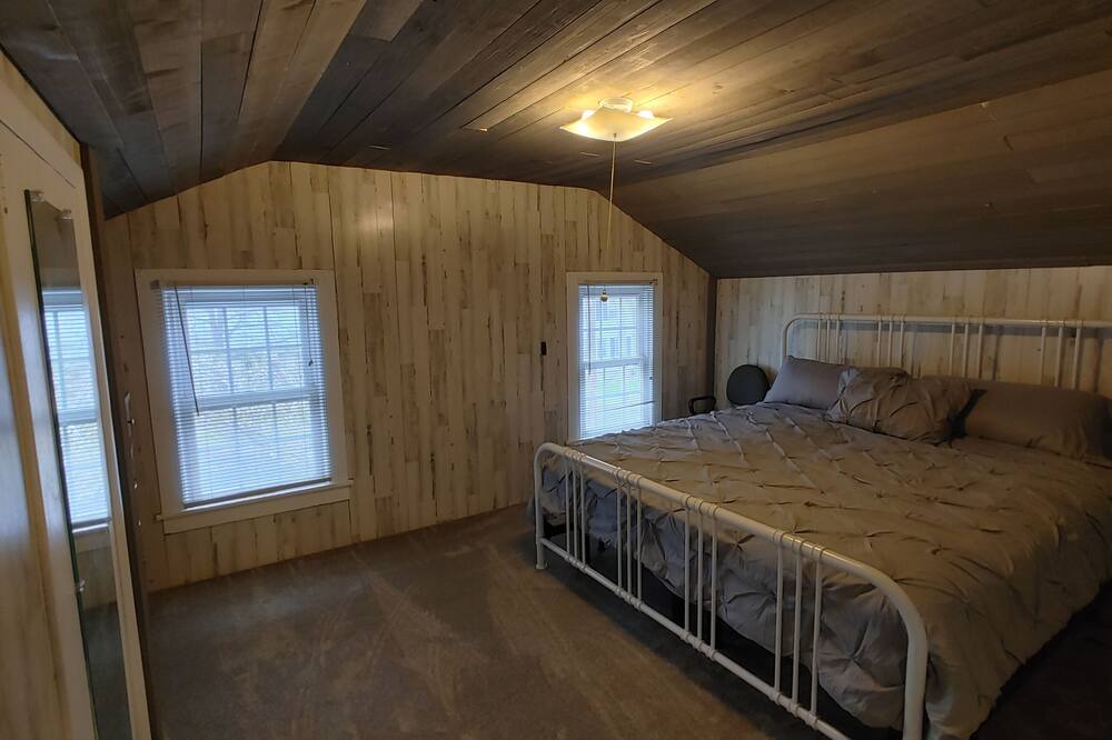 Photo of Bedroom in Canandaigua