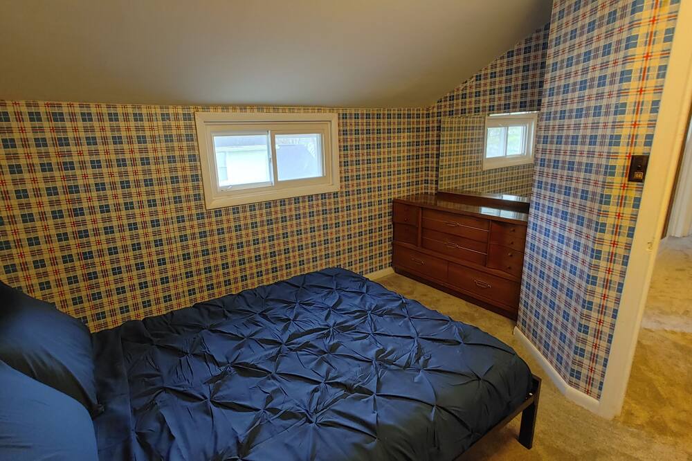 Photo of Bedroom in Canandaigua