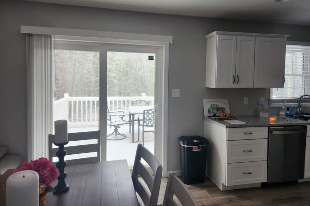 Photo of Kitchen in Mountain Top