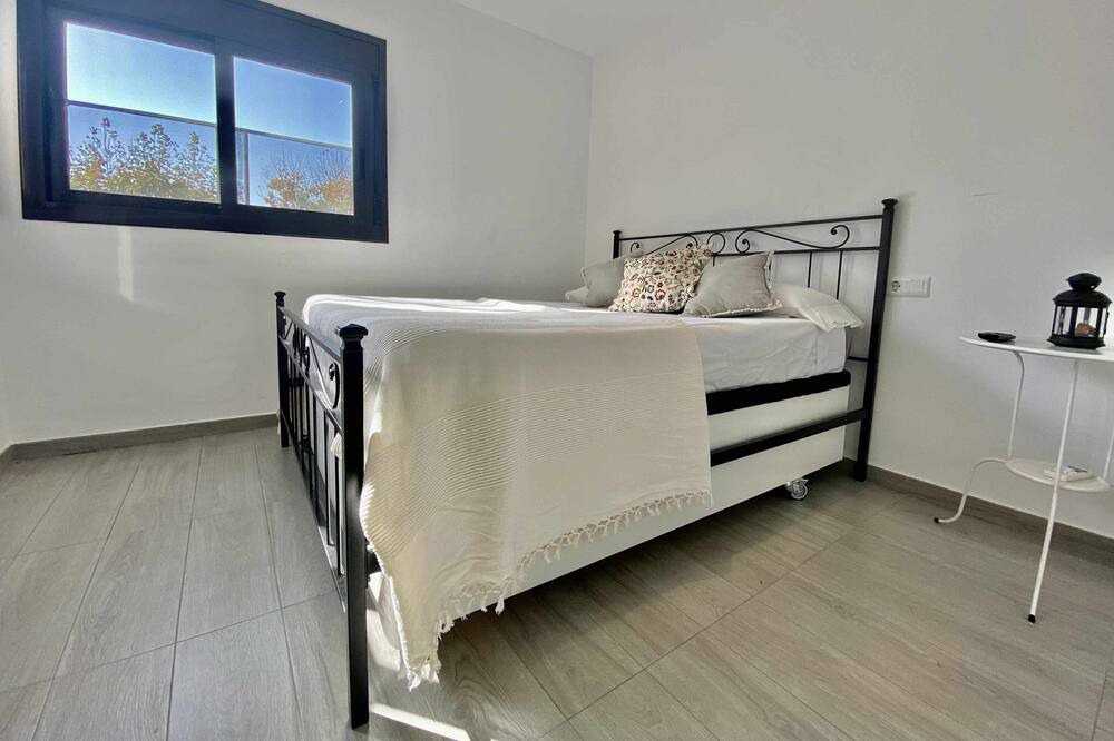 Photo of Bedroom in Vilanova I la Geltru