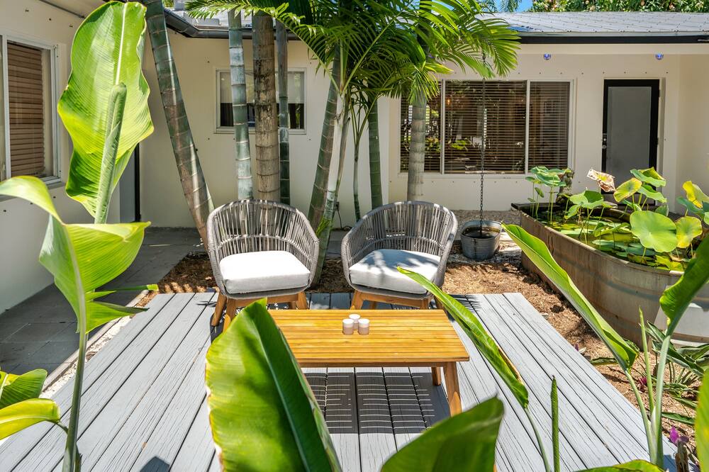 Photo of Patio Balcony in Central Corals