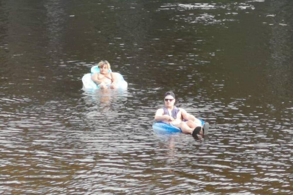 Photo of Others in Searchmont