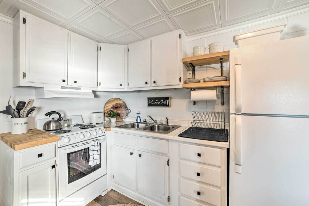 Photo of Kitchen in New Concord