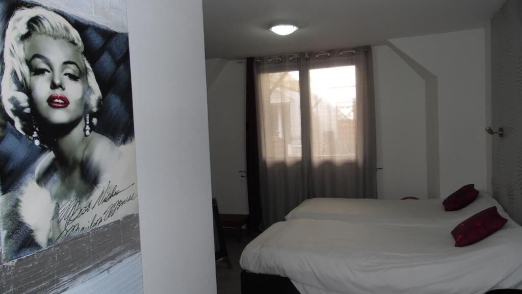 Photo of Bedroom in Bourbonne-les-Bains