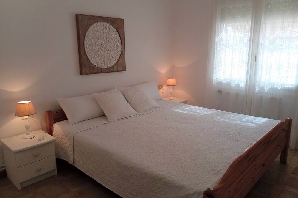 Photo of Bedroom in Les Tres Cales