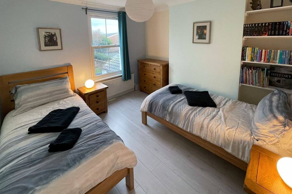 Photo of Bedroom in Littlehampton