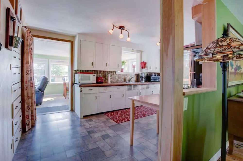 Photo of Kitchen in Mandeville