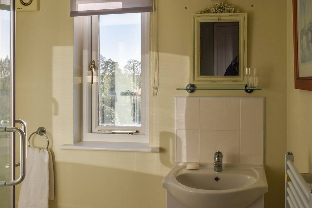 Photo of Bathroom in Aldborough