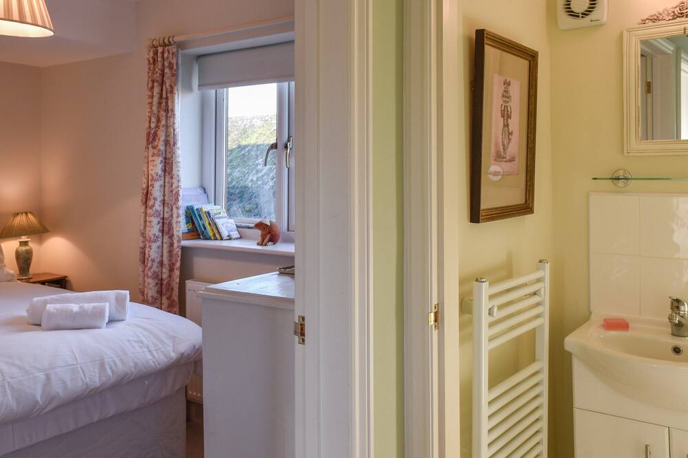 Photo of Bedroom in Aldborough