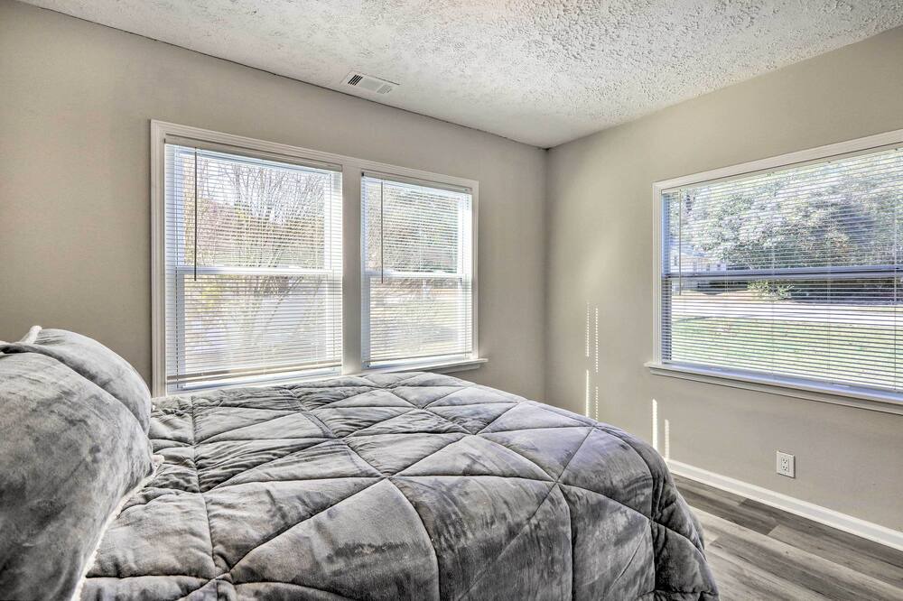 Photo of Bedroom in Carrollton