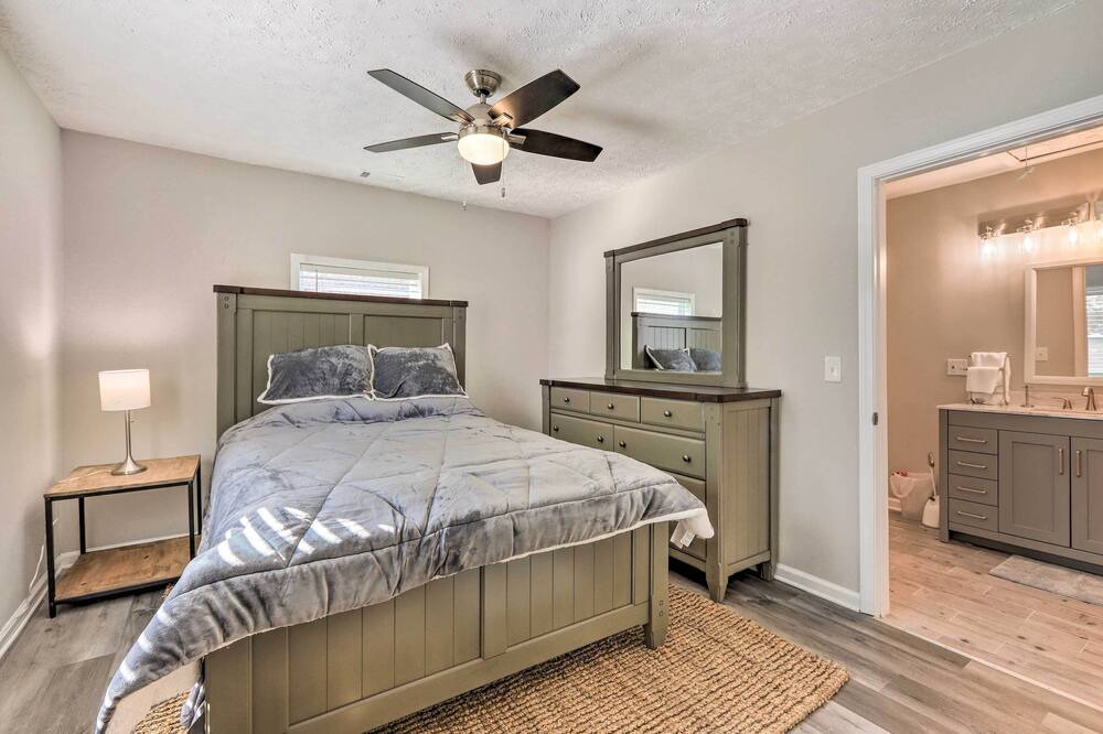 Photo of Bathroom in Carrollton