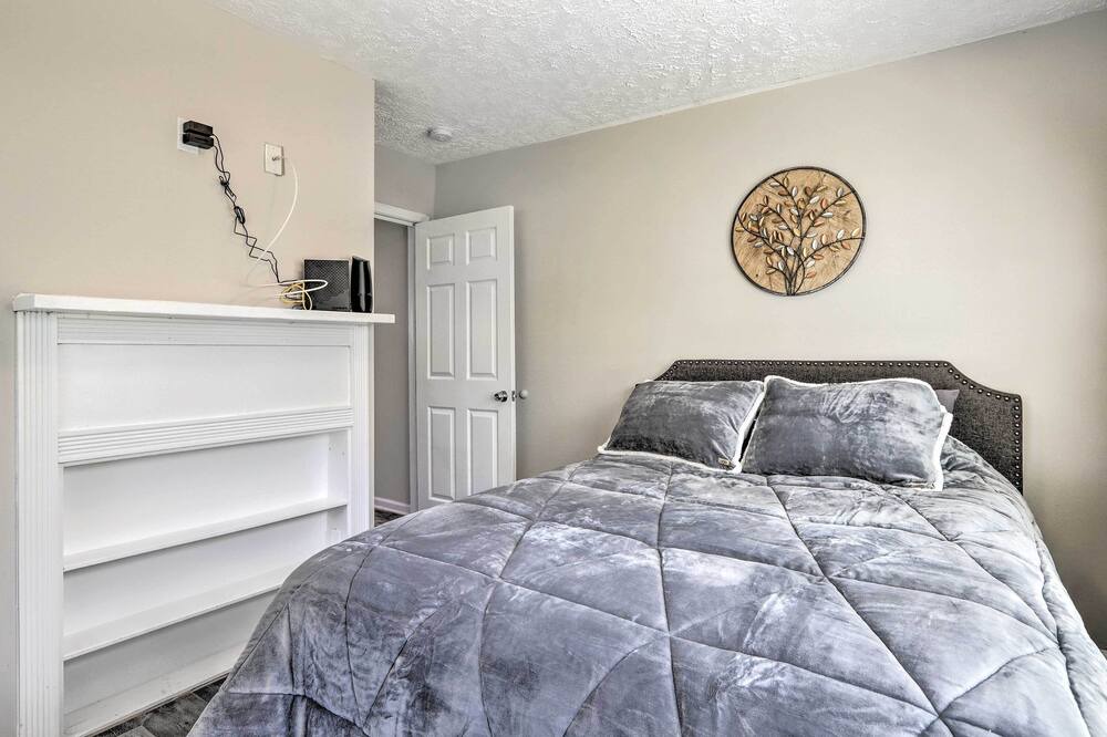 Photo of Bedroom in Carrollton