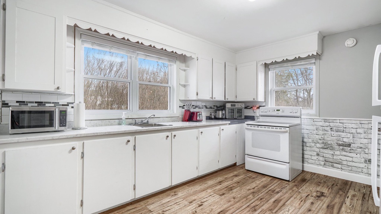 Photo of Kitchen in Oshawa