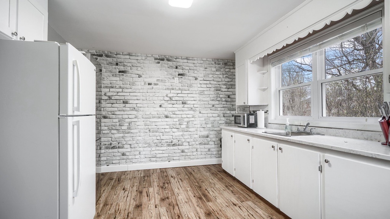 Photo of Kitchen in Oshawa