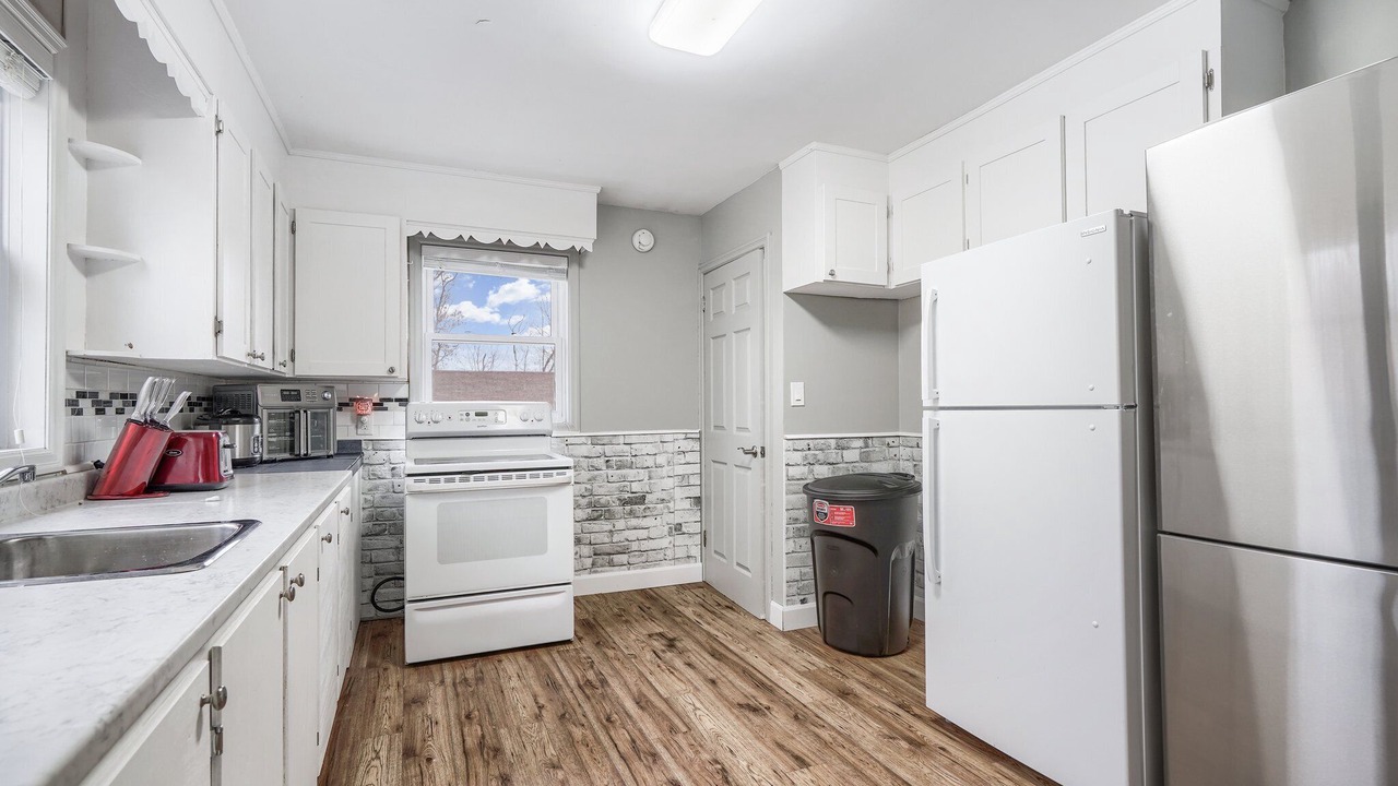 Photo of Kitchen in Oshawa
