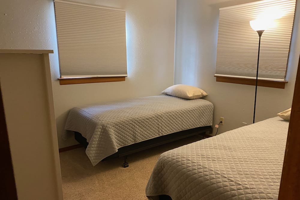Photo of Bedroom in Rich Hill