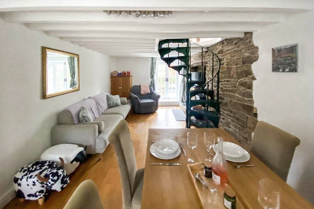 Photo of Others in Hayfield