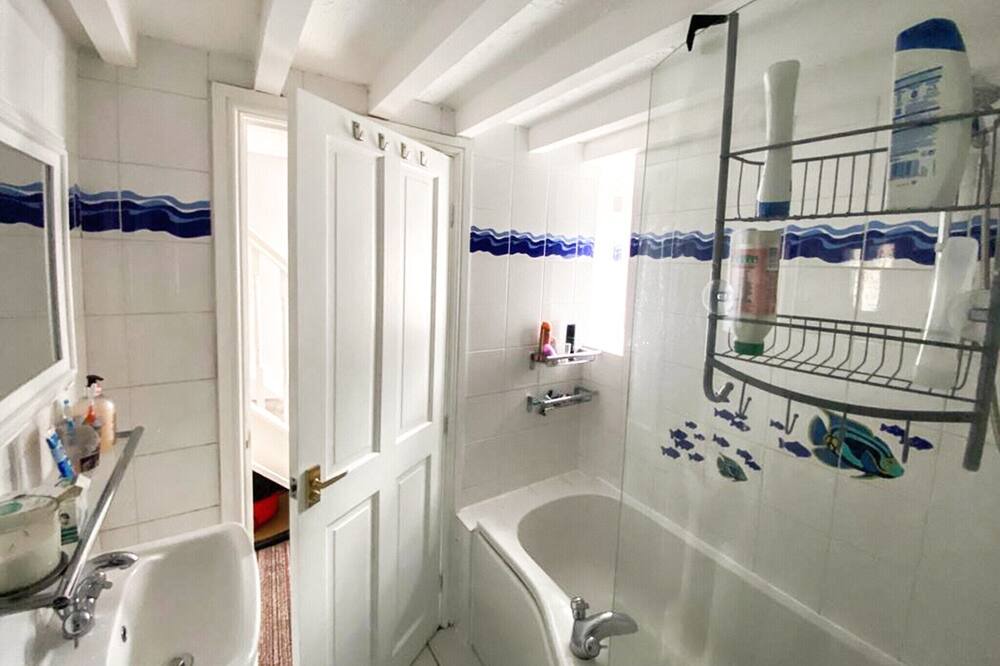 Photo of Bathroom in Hayfield