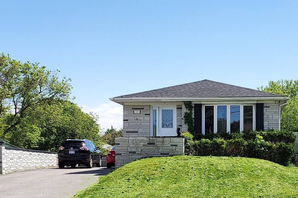 Photo of Outdoor in Newmarket
