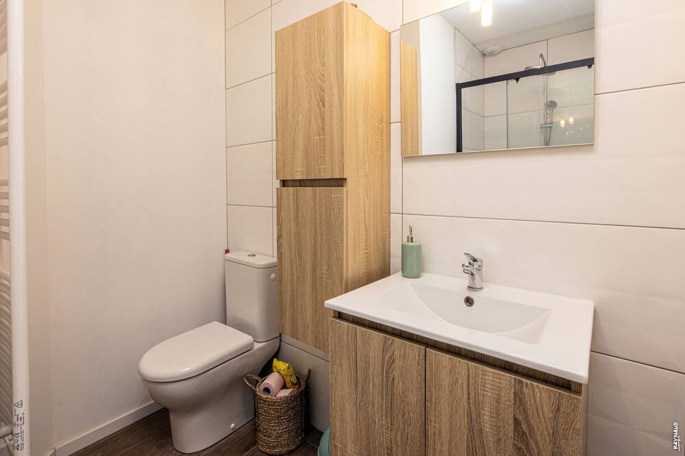 Photo of Bathroom in Lagrave