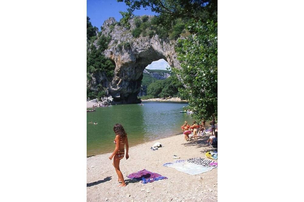 Photo of Others in Montreal