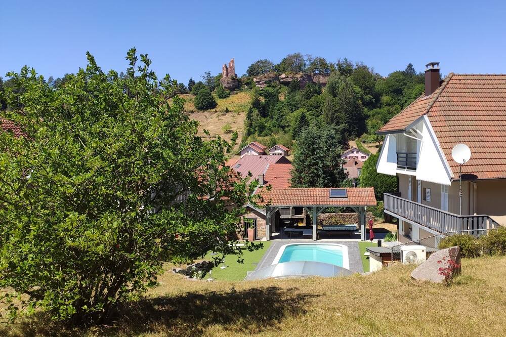 Photo of Outdoor in Pierre-Percee
