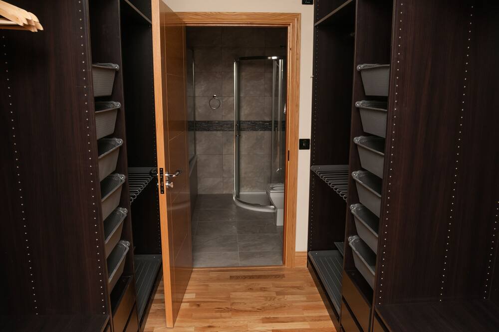 Photo of Bathroom in MacMerry