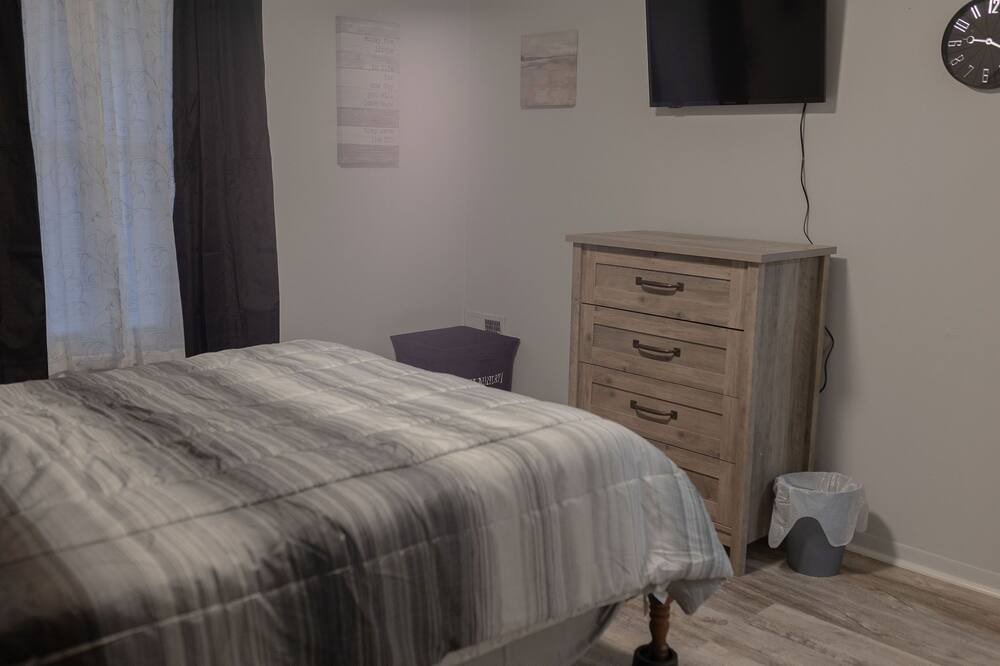 Photo of Bedroom in Crawfordsville