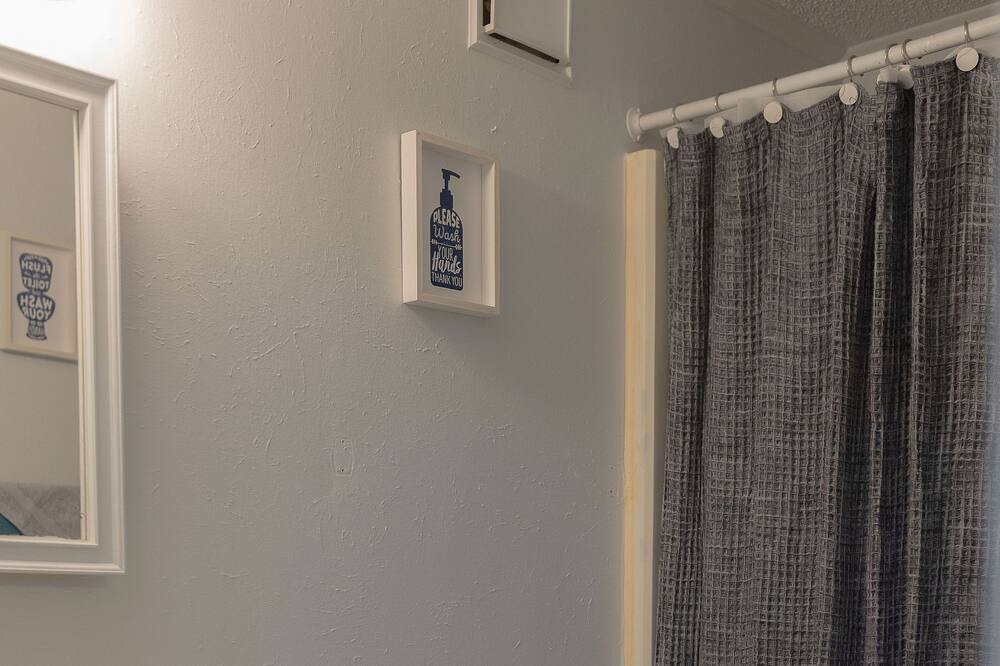 Photo of Bathroom in Crawfordsville