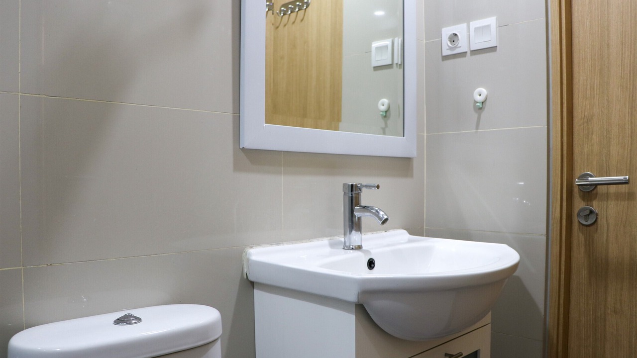 Photo of Bathroom in Kebon Jeruk