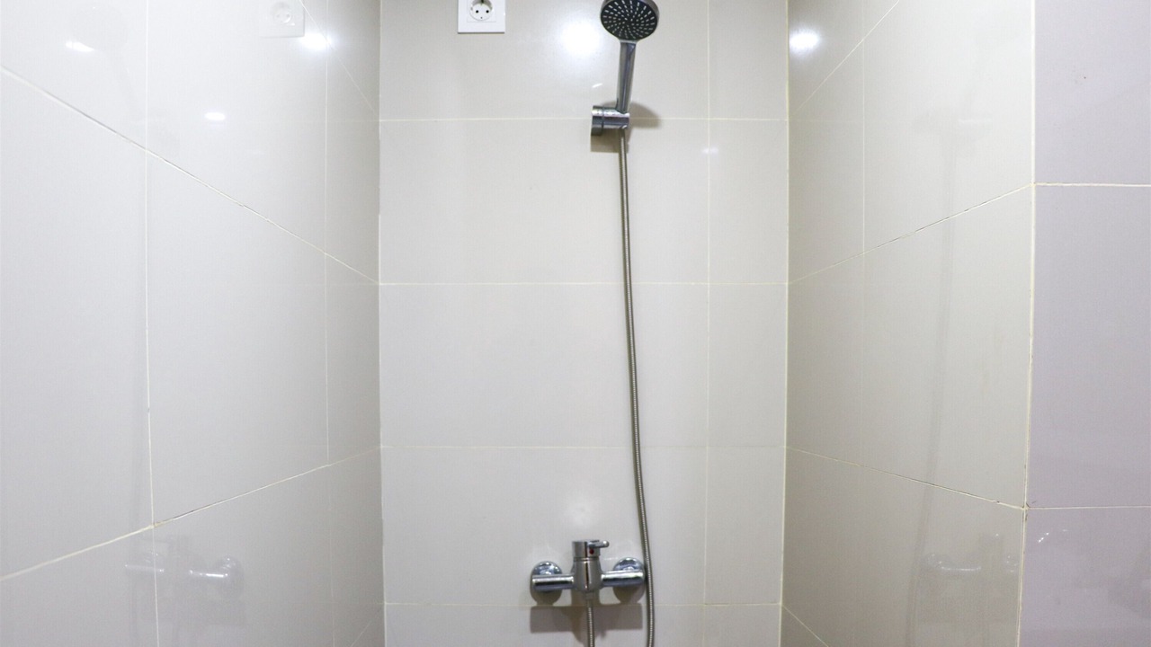 Photo of Bathroom in Kebon Jeruk
