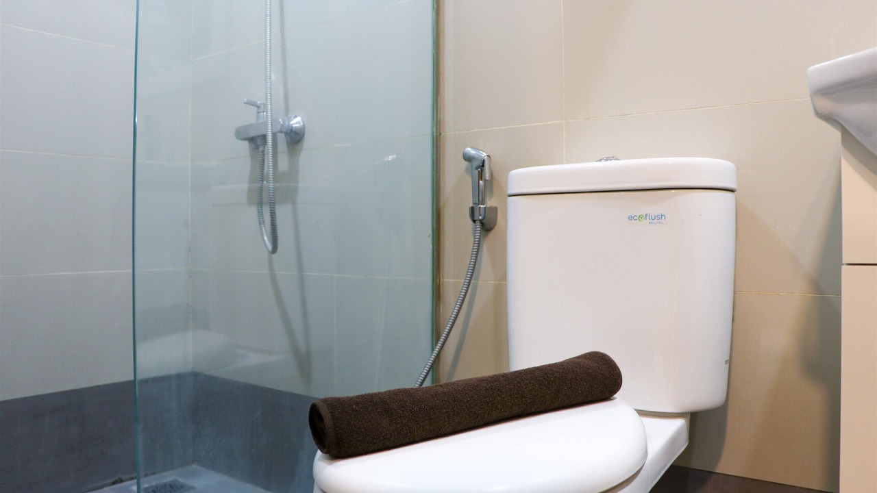 Photo of Bathroom in Kebon Jeruk