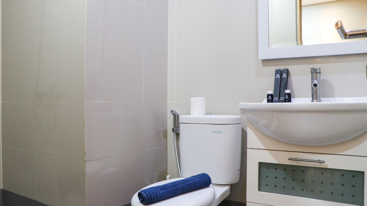 Photo of Bathroom in Kebon Jeruk