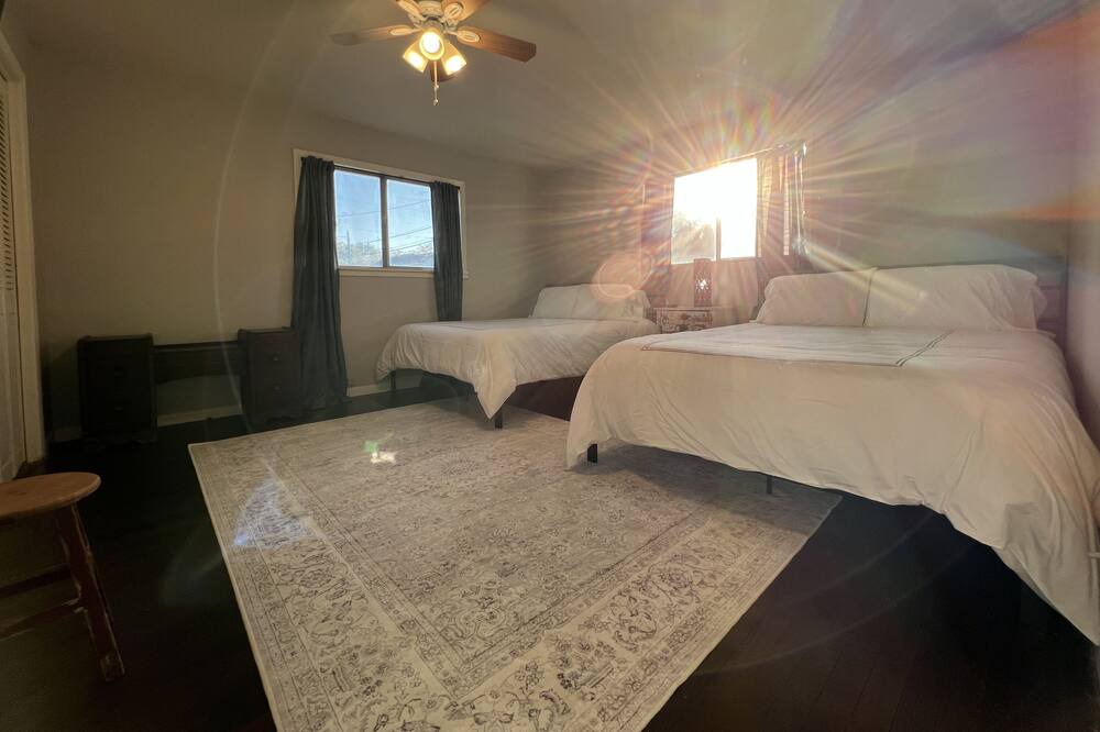 Photo of Bedroom in Crawford