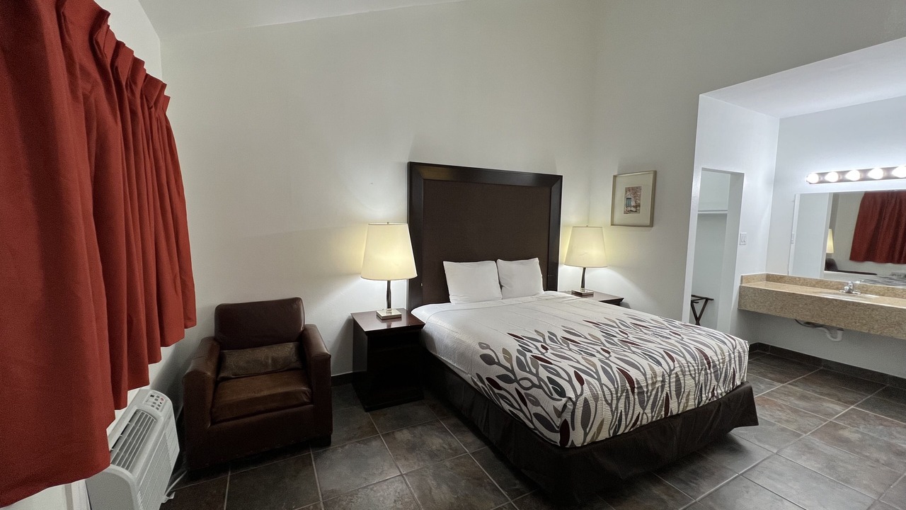 Photo of Bedroom in Three Rivers