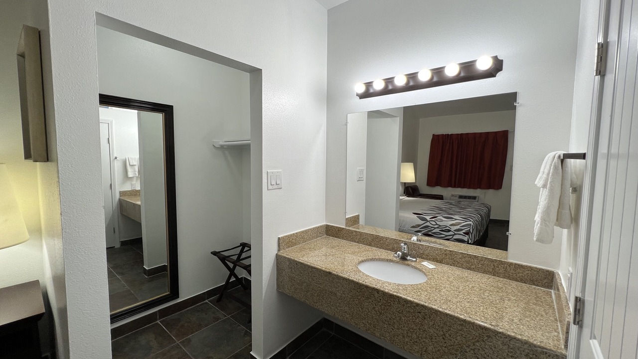 Photo of Bedroom in Three Rivers