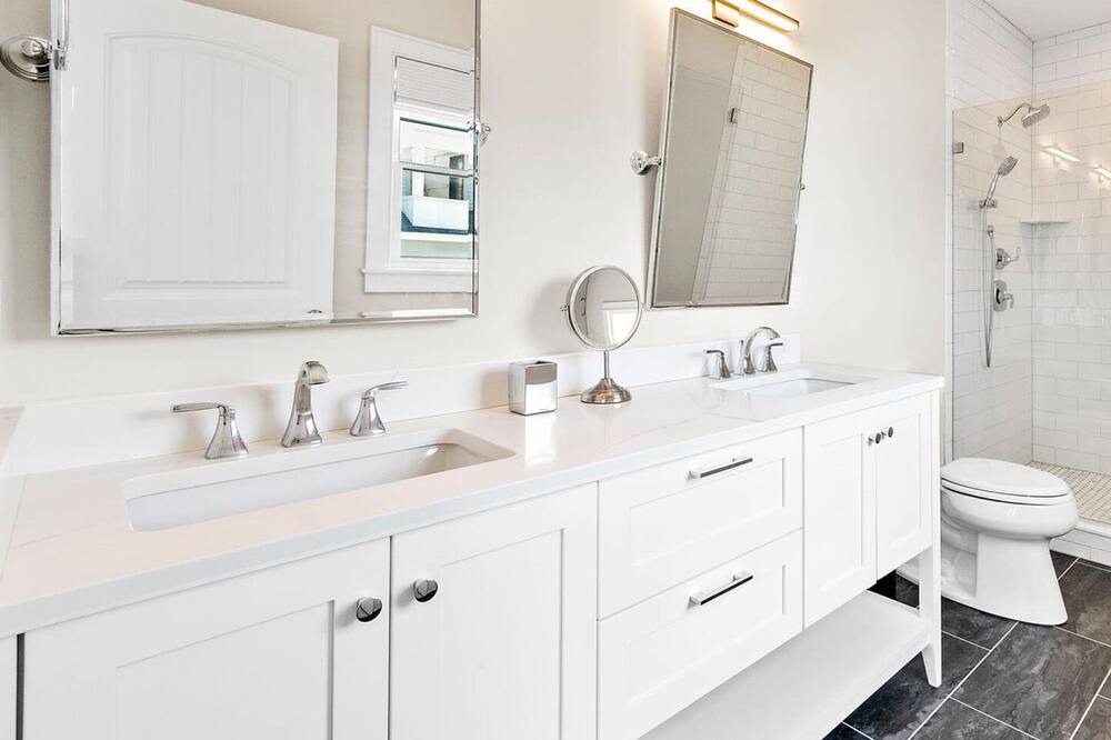 Photo of Bathroom in South Beach Haven