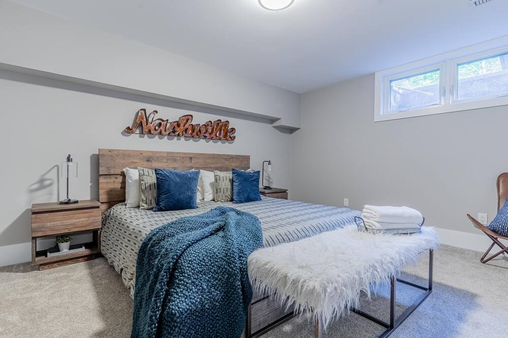 Photo of Bedroom in Oro-Medonte