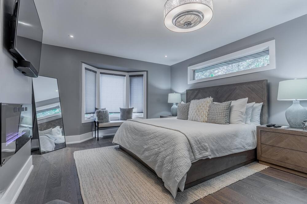 Photo of Bedroom in Oro-Medonte