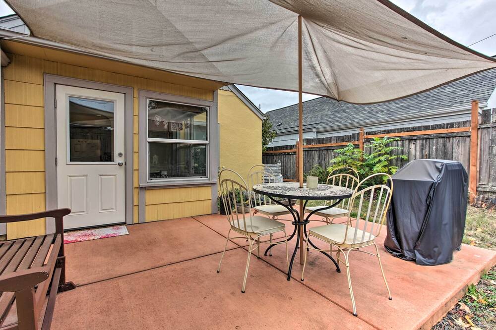 Photo of Others in College Hill