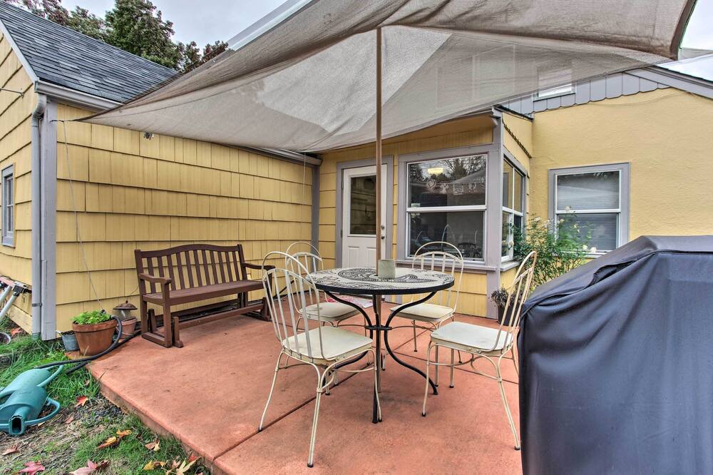 Photo of Others in College Hill