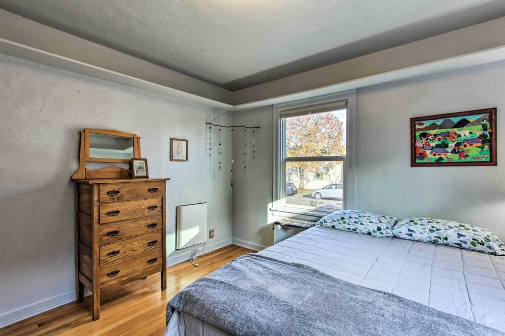 Photo of Bedroom in College Hill