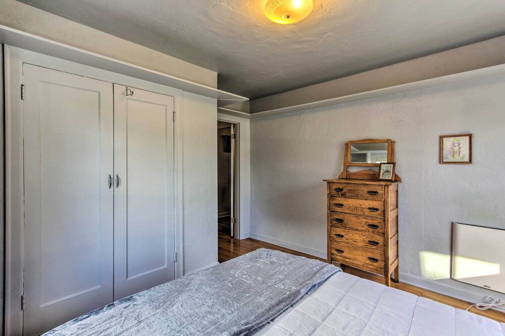 Photo of Others in College Hill