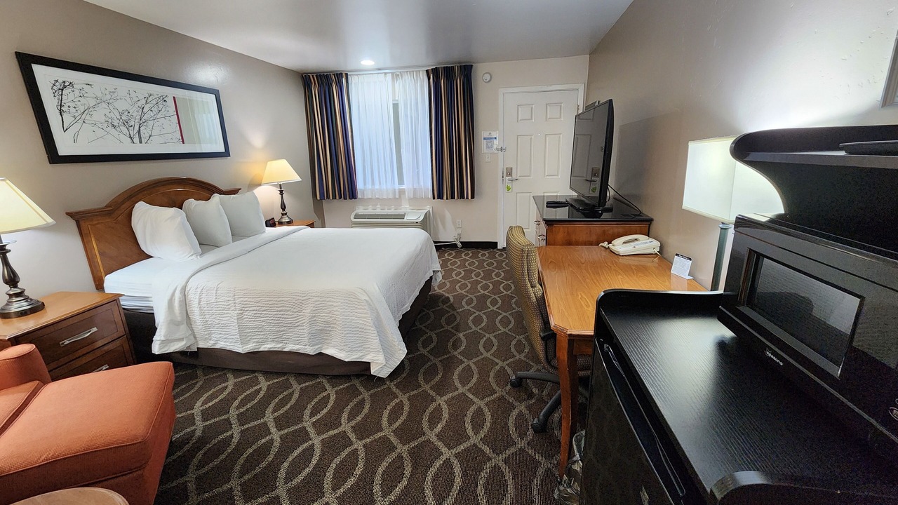 Photo of Bedroom in Downtown